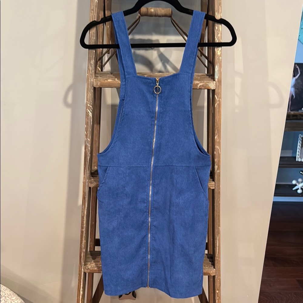 👗Bundle 5/$25👗 NWOT Blue Corduroy Overall Dress